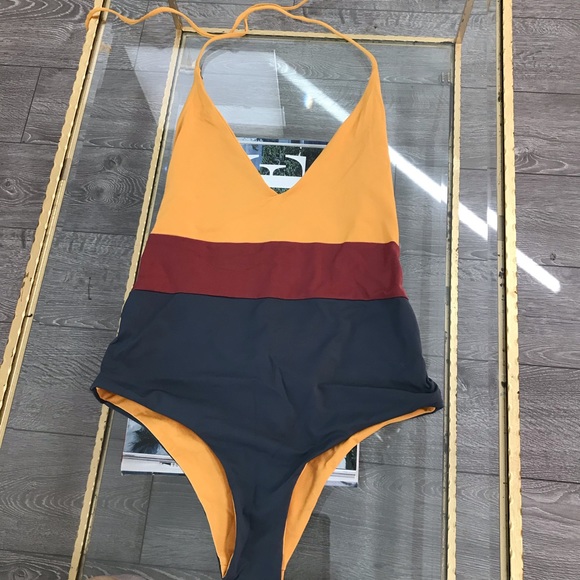 TAVIK CHASE REVERSIBLE COLOR BLOCK HALTER SWIMSUit - Picture 1 of 12